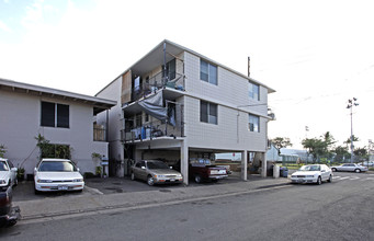 304 Libby St in Honolulu, HI - Building Photo - Building Photo