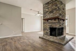 2709 Hot Springs Dr in Pearland, TX - Building Photo - Building Photo