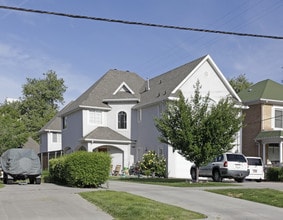 42-44 S 1000 E in Salt Lake City, UT - Foto de edificio - Building Photo