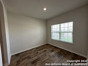 6703 Hoffman Pln in San Antonio, TX - Building Photo - Building Photo