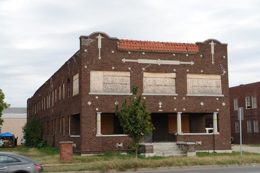 512 N Central Ave in Wichita, KS - Foto de edificio