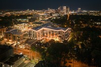 GreenHouse Short North in Columbus, OH - Foto de edificio - Building Photo