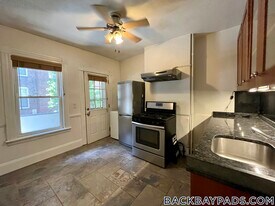 49 St Germain St, Unit 1 in Boston, MA - Building Photo