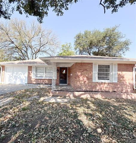 2919 College Cir in Corsicana, TX - Building Photo - Building Photo