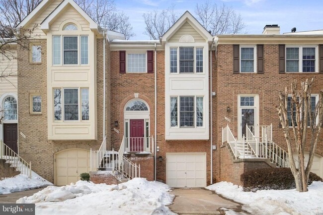 property at 11433 Heritage Oak Ct