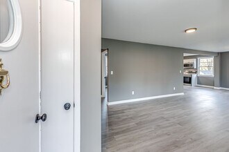 3337 Mimosa Dr in Nashville, TN - Building Photo - Building Photo