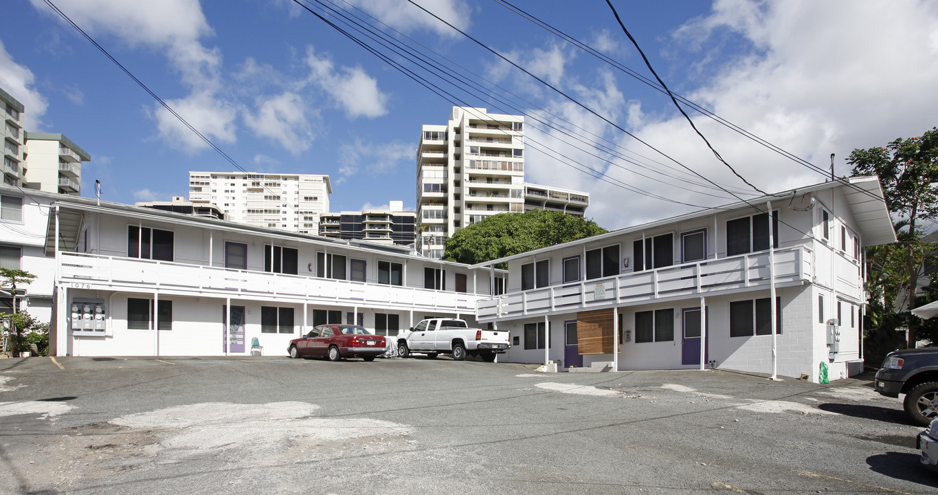 1076 Karratti Ln in Honolulu, HI - Building Photo