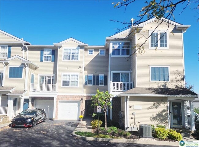 property at 974 Nittany Ct