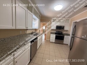 6416 Camp Bowie Blvd in Fort Worth, TX - Building Photo - Building Photo