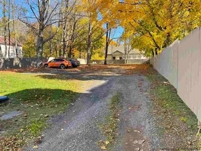 522 Main St, Unit 1L in Cairo, NY - Foto de edificio - Building Photo