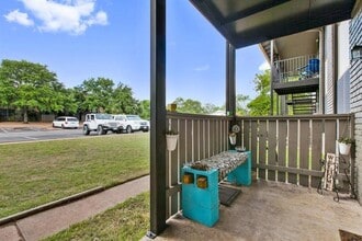 11519 Pecan Creek Pkwy, Unit 03 in Austin, TX - Building Photo - Building Photo