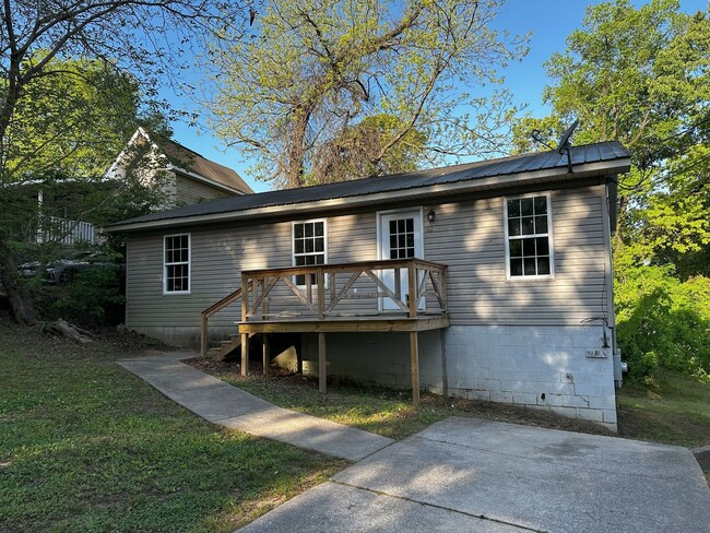 property at 112 Short 25th E Ave