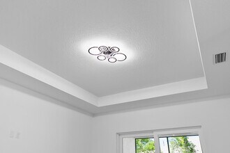 31 Louvet Ln in Palm Coast, FL - Building Photo - Building Photo