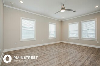 2124 Belzise Terrace, Unit 1-515 in Fort Worth, TX - Foto de edificio - Building Photo