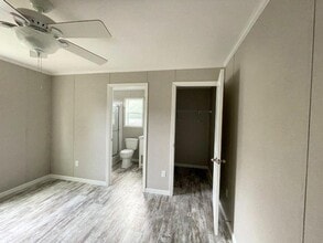 8740 Breinig Run Cir in Breinigsville, PA - Building Photo - Building Photo