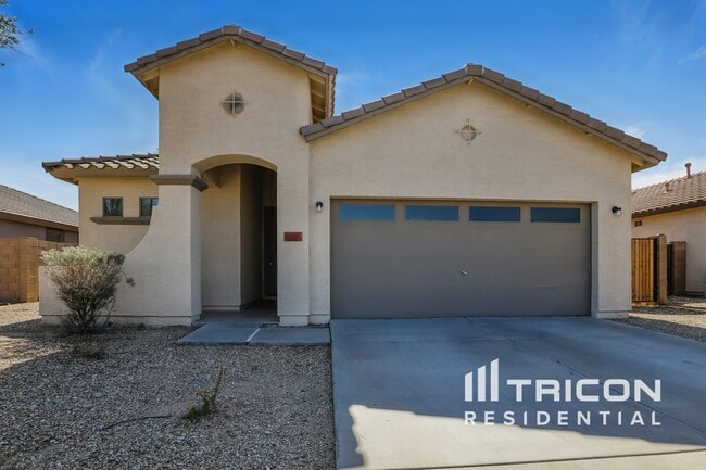property at 15373 W Jefferson St