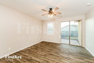 18063 W Ida Ln in Surprise, AZ - Foto de edificio - Building Photo