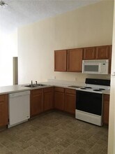 1353 Rebecca Dr in Haines City, FL - Building Photo - Building Photo