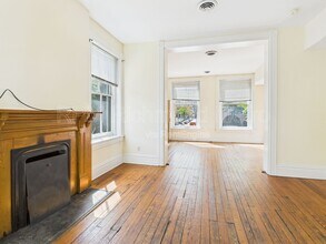 200 W Broad St in Richmond, VA - Building Photo - Building Photo