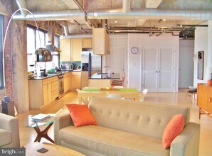 234 Holliday St in Baltimore, MD - Building Photo - Building Photo