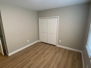 1618 Isherwood St NE, Unit 4 in Washington, DC - Building Photo - Building Photo