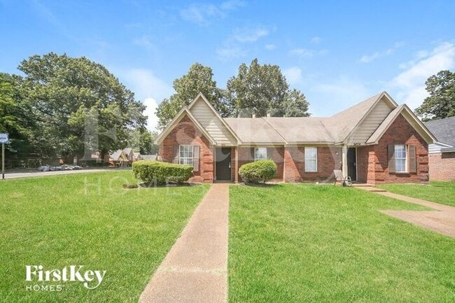 property at 5802 Ashridge Pl