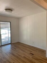 3041 Fm 671 in Luling, TX - Building Photo - Building Photo