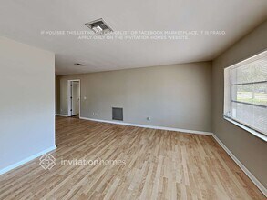 1827 Barbara Ln in Clearwater, FL - Building Photo - Building Photo