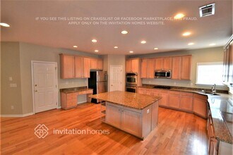 5556 Jamerson Dr in Atlanta, GA - Foto de edificio - Building Photo