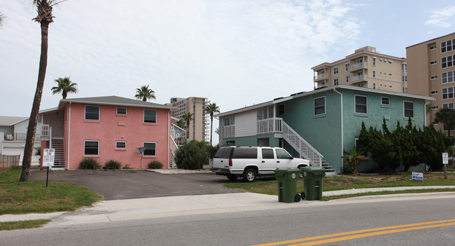 101-103 16th Ave S in Jacksonville Beach, FL - Building Photo - Building Photo