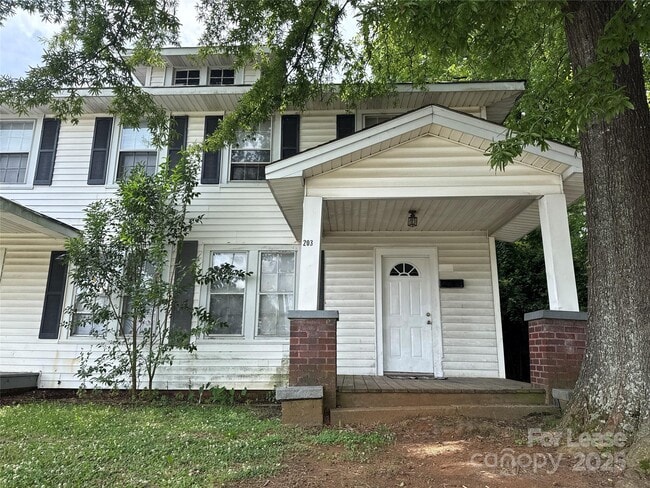 property at 203 W 3rd Ave