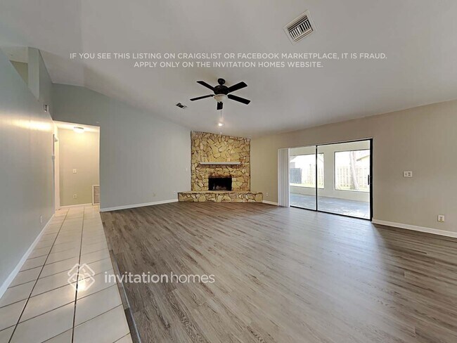 696 Blueberry Dr in Wellington, FL - Building Photo - Building Photo