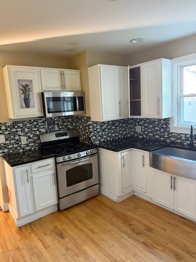 1455 Congress St, Unit 1