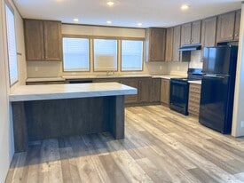 1613 Steller Ln in High Ridge, MO - Building Photo