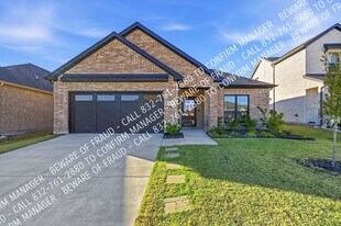 248 Waters Rdg Dr in Lavon, TX - Building Photo