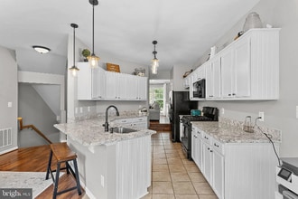 25378 Ashbury Dr in Chantilly, VA - Building Photo - Building Photo