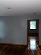6 Lawn St in Attleboro, MA - Foto de edificio - Building Photo