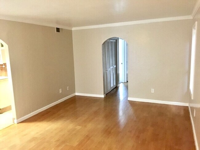 27 Las Moradas Cir in San Pablo, CA - Building Photo - Building Photo