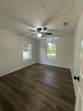 509 Central Ave in Elgin, TX - Building Photo - Building Photo