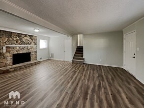 567 Cherry Ln in Jonesboro, GA - Building Photo - Building Photo