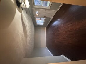 202 E Streamwood Blvd in Streamwood, IL - Building Photo - Building Photo