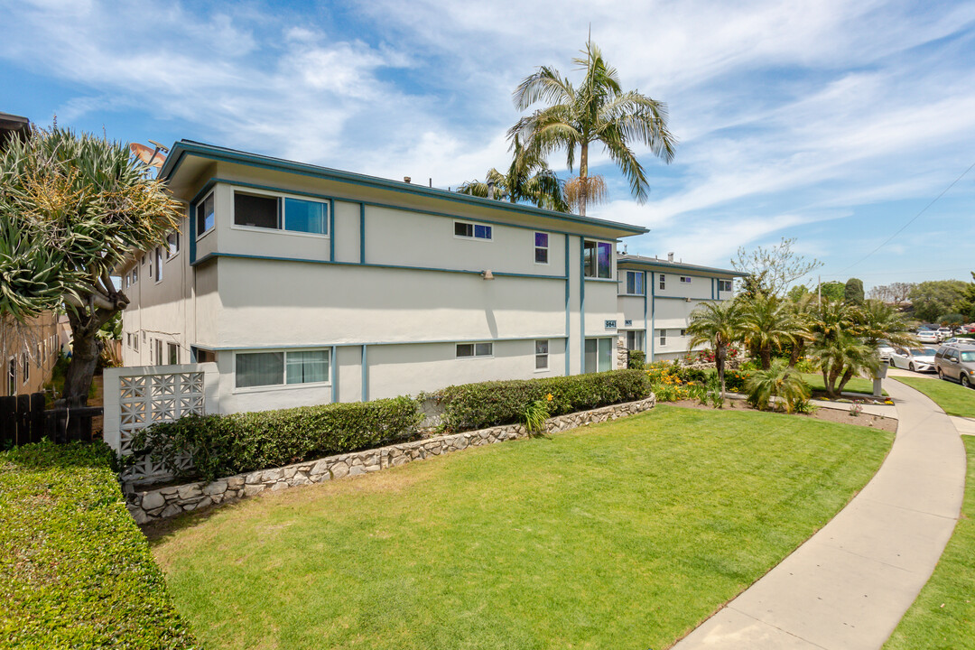 9641 Maureen Dr in Garden Grove, CA - Foto de edificio
