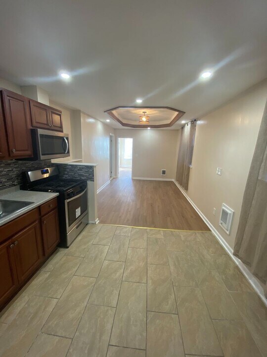 1632 W Passyunk Ave in Philadelphia, PA - Building Photo