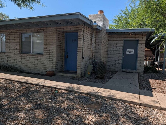 property at 1518 N Bryant Ave