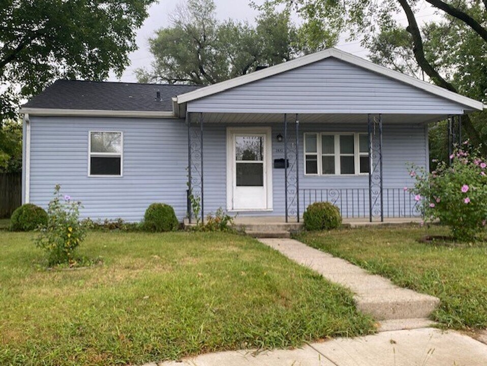 2832 Dorothy Layne in Springfield, OH - Building Photo