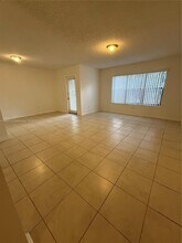 4261 W McNab Rd in Pompano Beach, FL - Building Photo - Building Photo