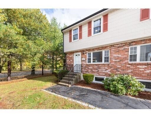 61 Decatur St in Arlington, MA - Building Photo