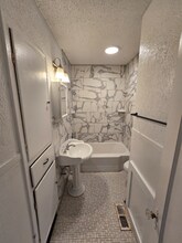 1523 N Barta Ave in Prague, OK - Foto de edificio - Building Photo