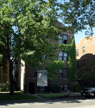 1647 W Addison St in Chicago, IL - Building Photo - Building Photo