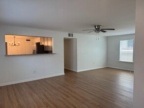 116 McKinley St in Garland, TX - Foto de edificio - Building Photo